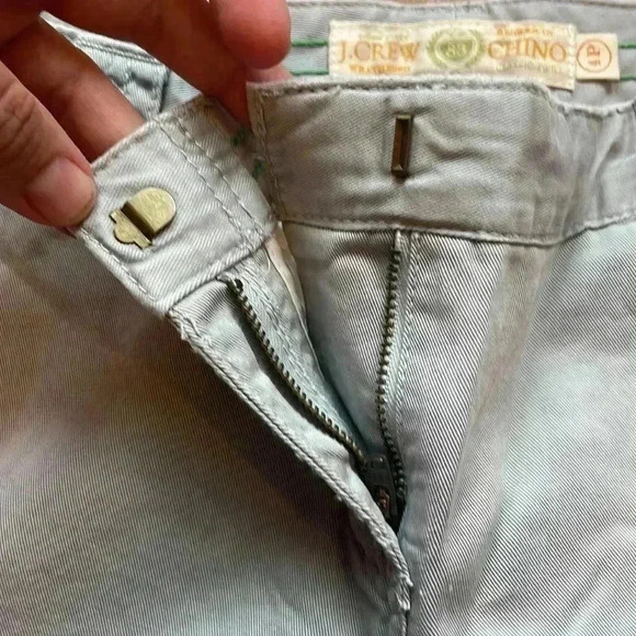 NWT J.Crew Weathered Broken-In Chino Classic Twill Gray Pants Sz 4P - Picture 5 of 7
